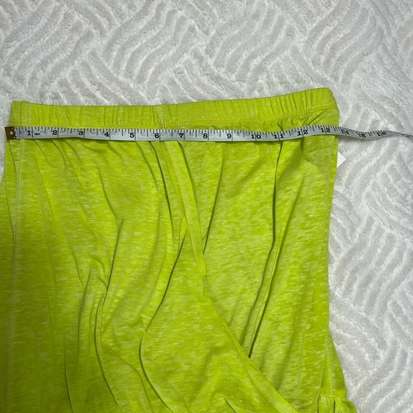 Becca “Zesty” Neon Wrap Cover-Up Dress Size Medium NWT – Beach & Resort Wear - Picture 7 of 9